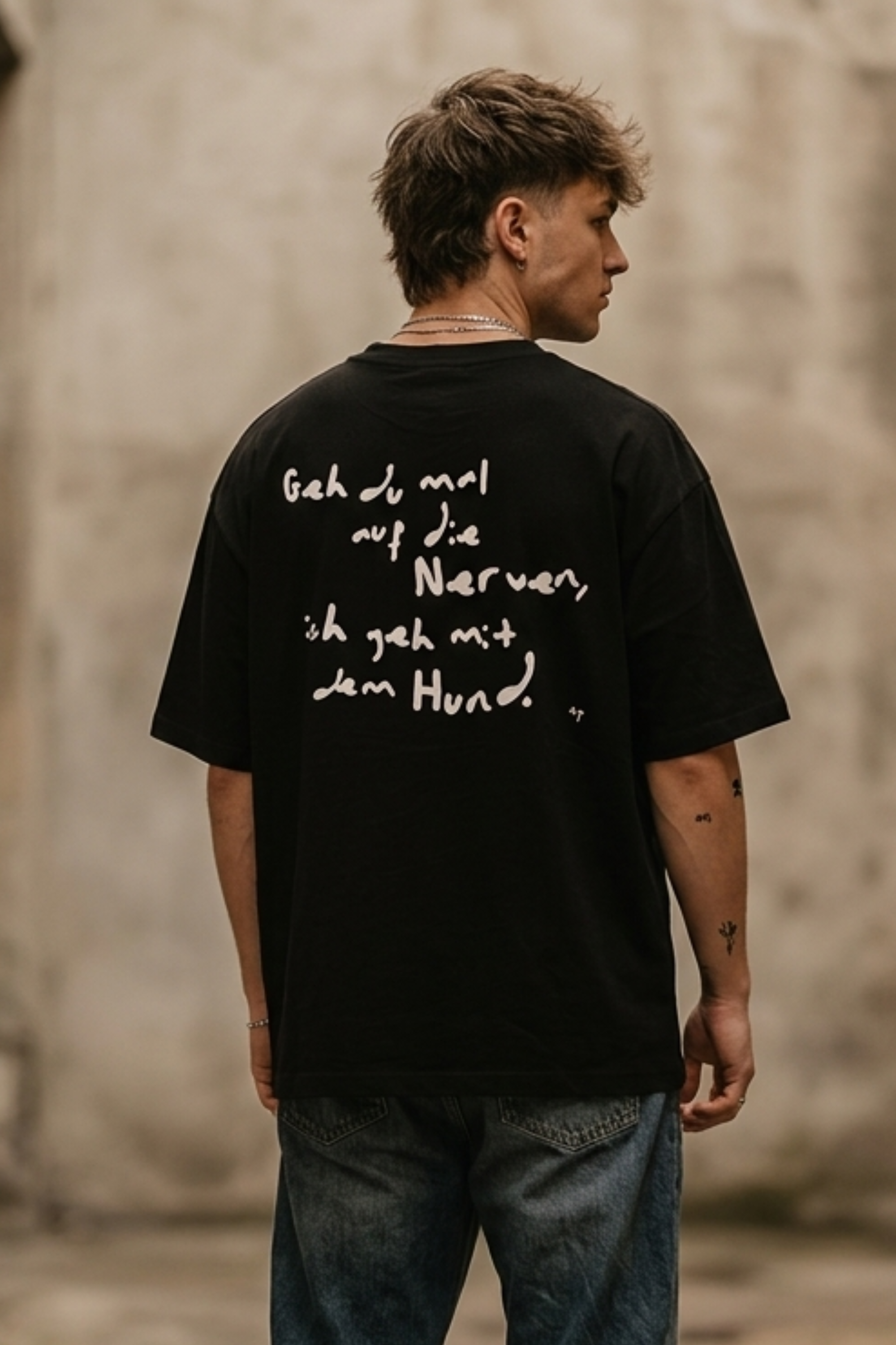 Oversize Shirt – Geh du mal auf die Nerven
